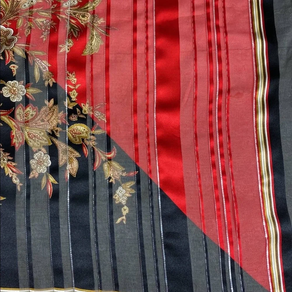 Valentino scarf - Picture 3 of 7